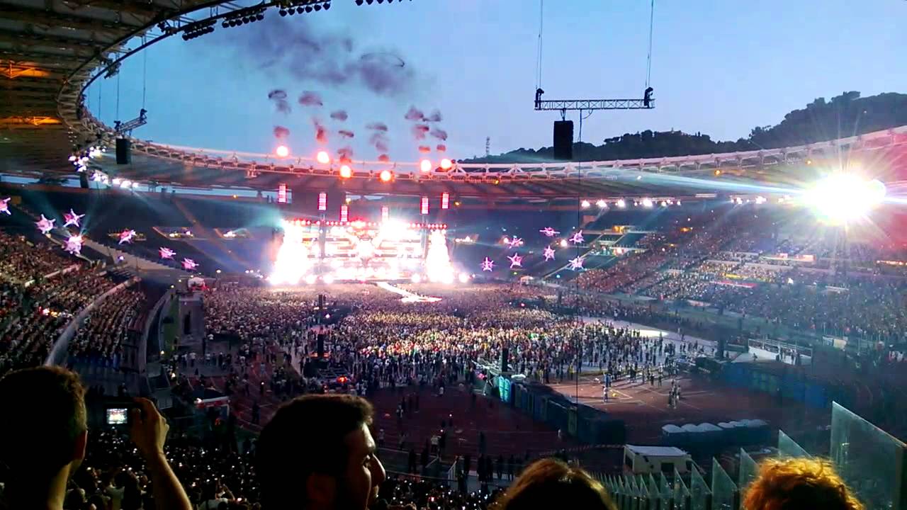 Ultimo In Concerto Allo Stadio Olimpico Di Roma
